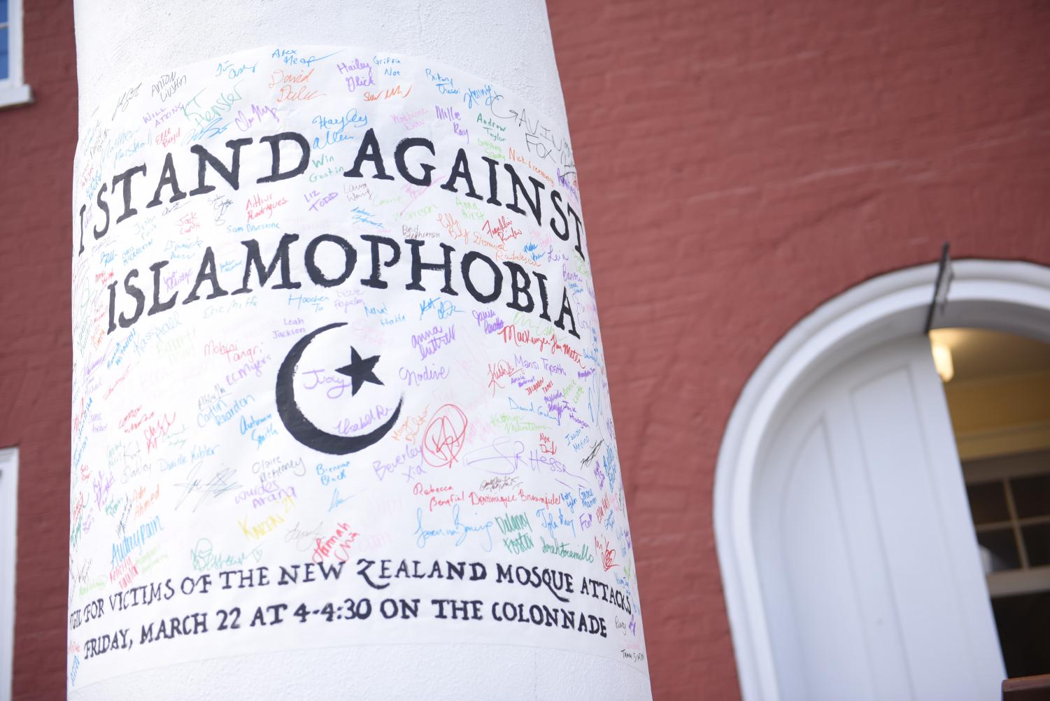 Student+vigil+honors+mosque+shooting+victims
