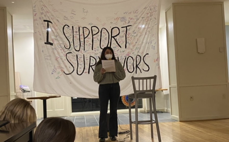 Organizer Mansi Tripathi, ’22, gave opening remarks about the prevalence of sexual assault at Washington and Lee in front of a banner signed by students to show support for survivors. Photo by Shauna Muckle, ’24. 