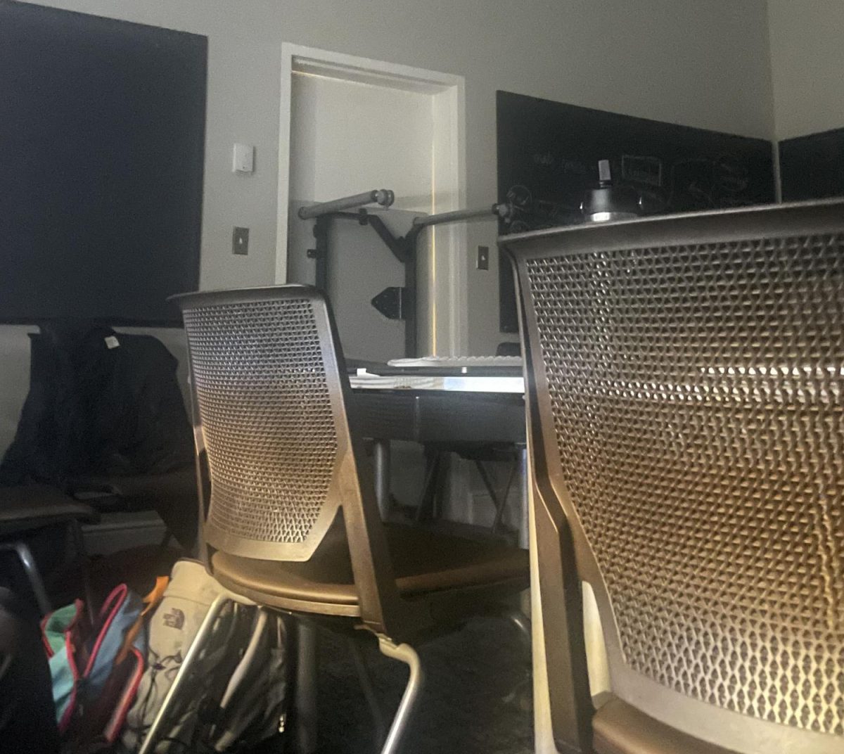 A table was propped up against the door of a classroom where students were sheltering in place on Wednesday, Nov. 1. (Luke Fountain)