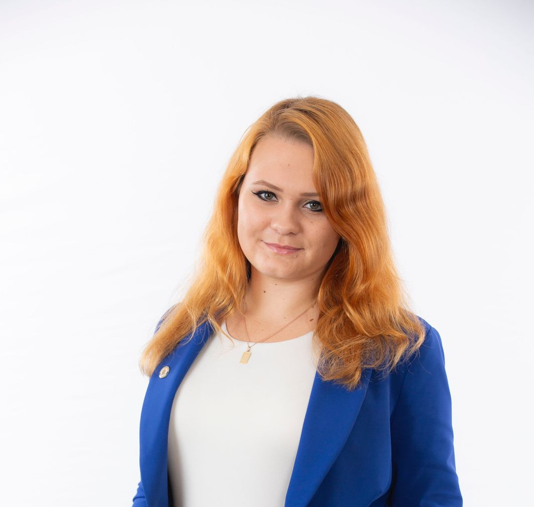 Veronika Kolosova, Managing Editor