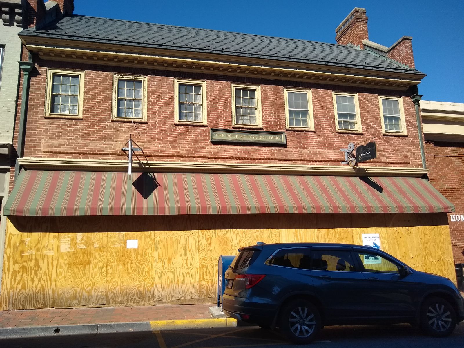 The Rockbridge Building is being renovated and will soon be available to Washington and Lee for office space. 