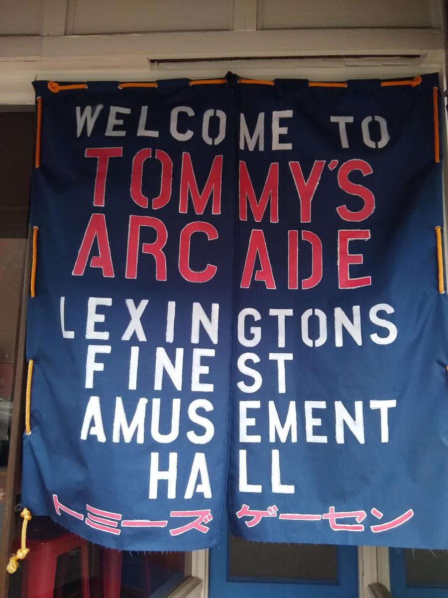 A sign outside Tommy’s Arcade welcomes visitors. The arcade has served as a hangout spot for community members and W&L students since 2021.