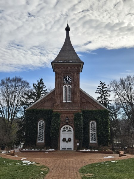 The University Chapel can be used by the EC for open hearings. 